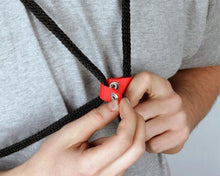 Lade das Bild in den Galerie-Viewer, MOB Skateboards Special: Backpack Trouble & Gym Sac