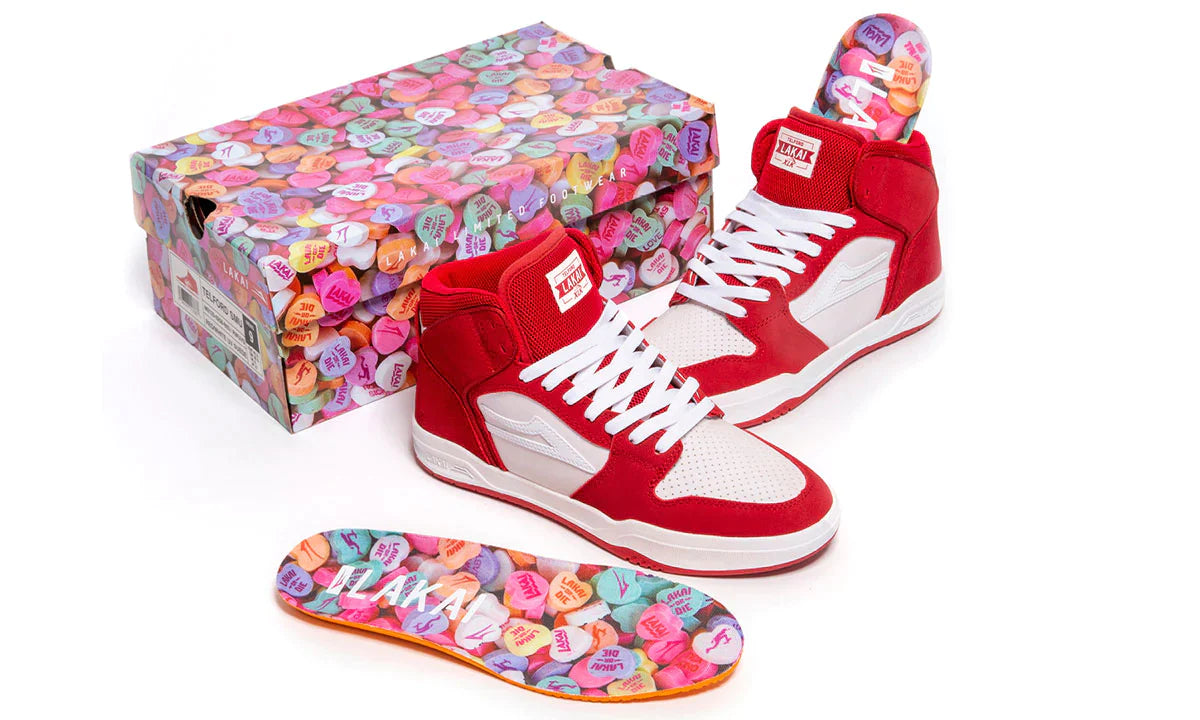 Lakai red 2024