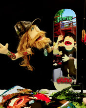 Lade das Bild in den Galerie-Viewer, Creature Fuzzy Fiends Martinez 8.6"
