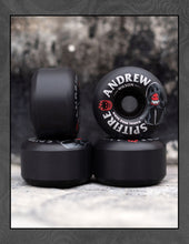Lade das Bild in den Galerie-Viewer, Spitfire 56mm F4 Wilson Burn Squad 99A Radial
