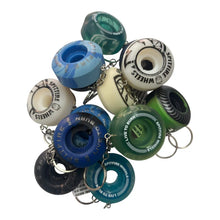 Lade das Bild in den Galerie-Viewer, Spitfire Keychain Swirl
