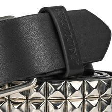 Lade das Bild in den Galerie-Viewer, Jacuzzi Studded Belt
