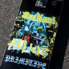 Lade das Bild in den Galerie-Viewer, Primitive x Outkast Atliens 8.25"
