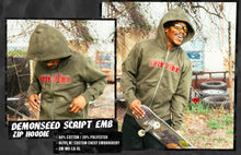 Lade das Bild in den Galerie-Viewer, Spitfire Demonseed Script Zipper Gr. L
