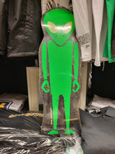 Lade das Bild in den Galerie-Viewer, Alien Workshop Soldier Die Cut 9.675&quot;
