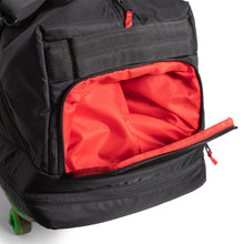 Lade das Bild in den Galerie-Viewer, Chocolate Travel Duffel
