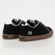 Lade das Bild in den Galerie-Viewer, Etnies Sal23 x SSD Gr. 45.5 / 11.5
