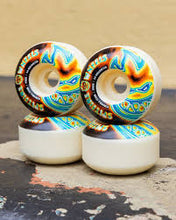 Lade das Bild in den Galerie-Viewer, Spitfire F4 Radioactive Bigheads 54mm 99A
