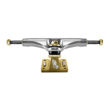 Lade das Bild in den Galerie-Viewer, Thunder 149 Luminary Walker
