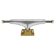 Lade das Bild in den Galerie-Viewer, Thunder 149 Luminary Walker
